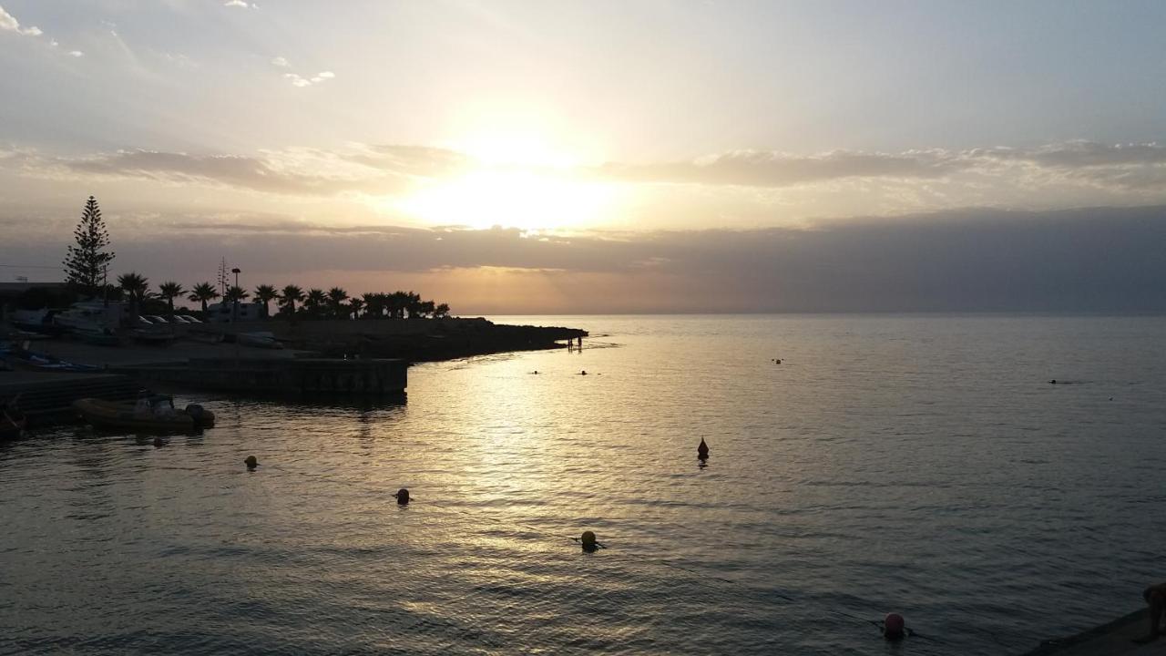 كوستوناتشي Bed And Breakfast Arcobaleno المظهر الخارجي الصورة